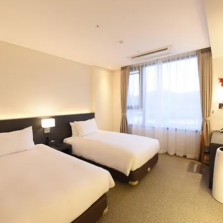 Geoje Artnouveau Suite Hotel Exterior photo
